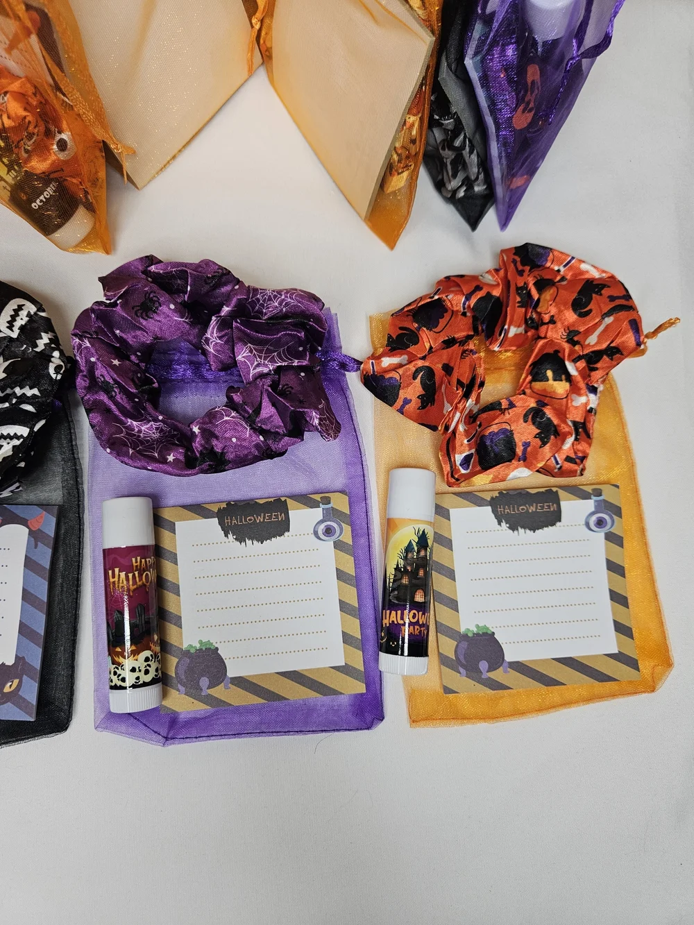 Set of 4 Halloween Gift Bags | Scrunchie, Lip Balm & Sticky Notes NEW